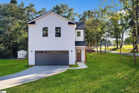 1129 Old Spartanburg Hwy, Wellford, SC 29385