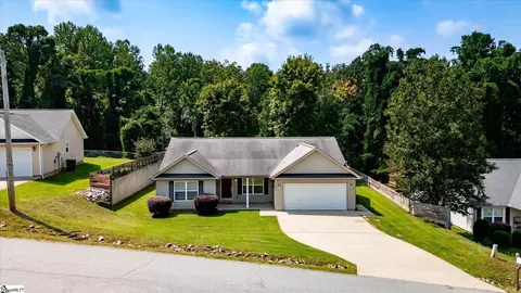 View/Area - 155 Beverly Dr, Easley, SC 29640 photo 2 of 9