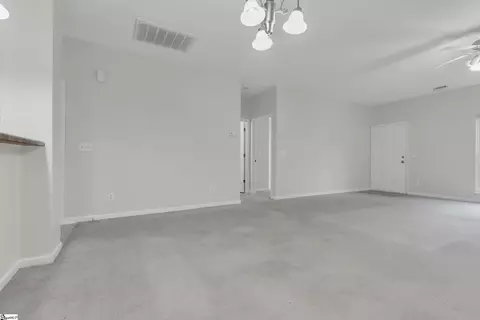 Living - 155 Heritage Place Dr, Pendleton, SC 29670 photo 6 of 6