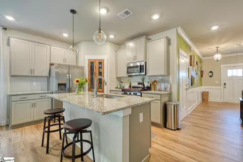 219 Broad Banyan Ct, Greer, SC 29650 photo 9