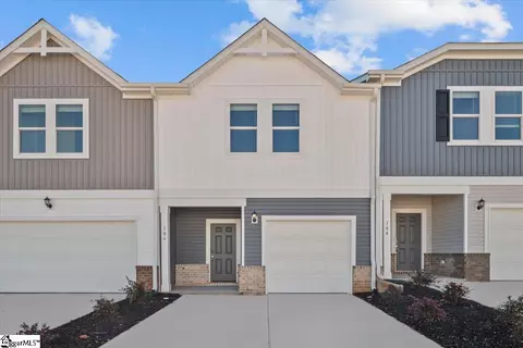 106 Pleasure Ln, Taylors, SC 29687
