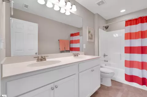Bath - 315 Sliding Rock Dr, Pendleton, SC 29670 photo 1 of 2