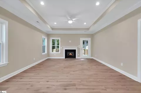 Living - 155 Carrousel Dr, Central, SC 29630 photo 3 of 7