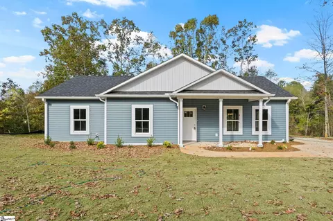314 Forest Creek Dr, Seneca, SC 29678