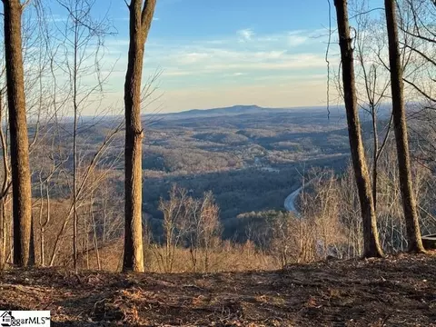 1531 Panther Park Trl, Travelers Rest, SC 29690