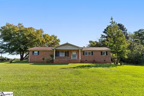 338 Battleground Rd, Cowpens, SC 29330