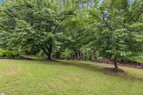 Exterior - 17 E Summit Dr, Ware Shoals, SC 29692 photo 6 of 9