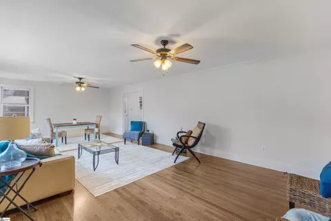 Living - 17 E Summit Dr, Ware Shoals, SC 29692 photo 1 of 4