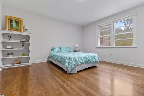 Bedroom - 17 E Summit Dr, Ware Shoals, SC 29692 photo 6 of 7