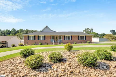 29 Austin St, Williamston, SC 29697 photo 1