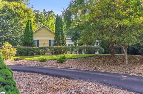 28 Windswept Ln, Travelers Rest, SC 29690