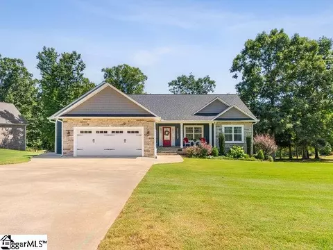 215 Cane Creek Way, Campobello, SC 29322
