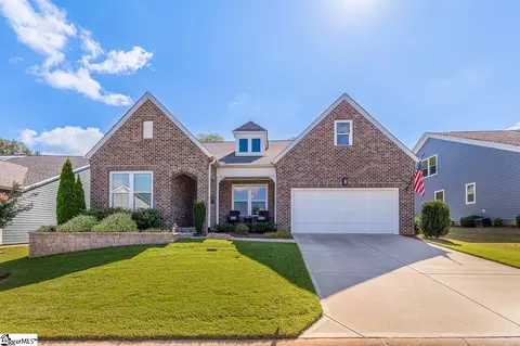 104 Semillon Rd, Simpsonville, SC 29681