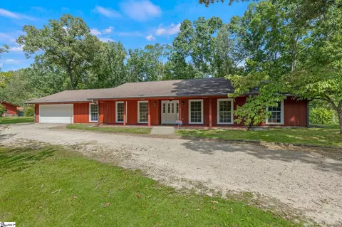 595 Morris Ln, West Union, SC 29696