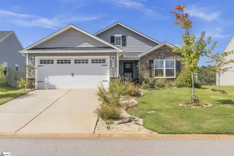 206 Bending Branch Rd, Greenville, SC 29605