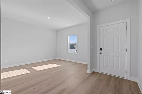 1624 Switchback Cir, Moore, SC 29369 photo 3