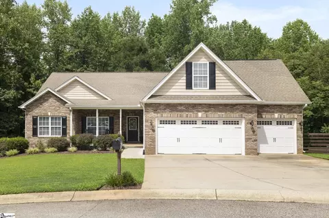 106 Amber Crest Ct, Greer, SC 29651