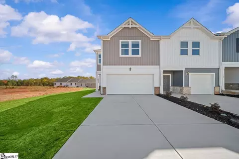 108 Pleasure Ln, Taylors, SC 29687