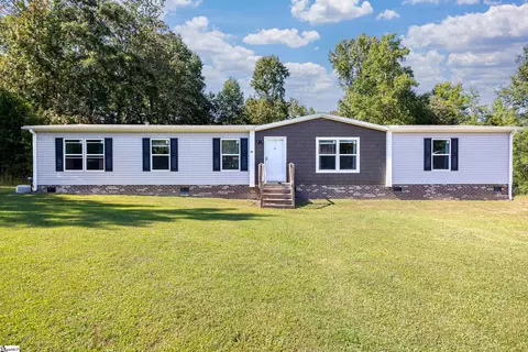427 Hillside Dr, Gray Court, SC 29645