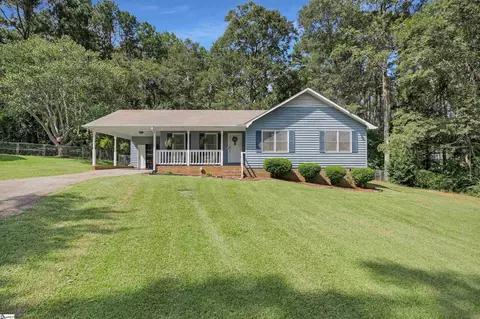 197 Loblolly Dr, Spartanburg, SC 29303