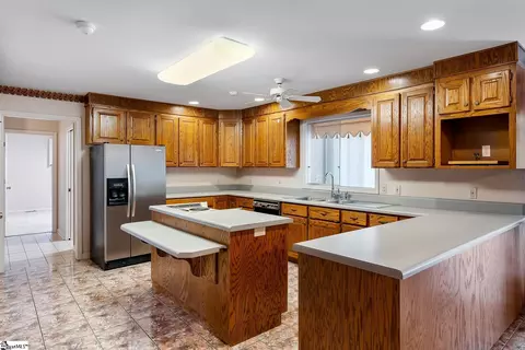 Kitchen - 101 Seven Oak Dr, Pendleton, SC 29670 photo 1 of 2