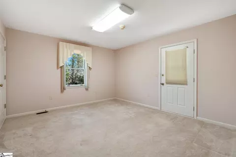 Bedroom - 101 Seven Oak Dr, Pendleton, SC 29670 photo 4 of 4