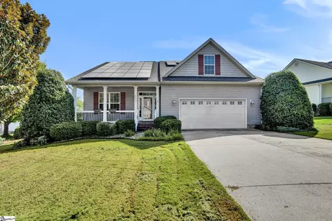 520 Summitbluff Dr, Greenville, SC 29617