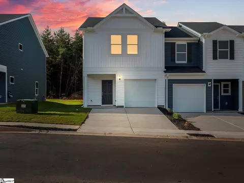 851 Ernest Ln, Lyman, SC 29365