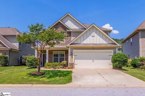 203 Redmont Ct, Simpsonville, SC 29680