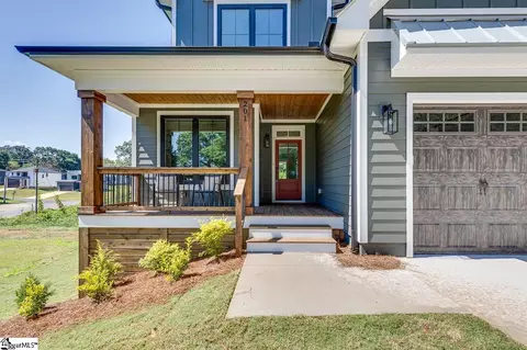 Exterior - 201 Green St, Greer, SC 29650 photo 3 of 4