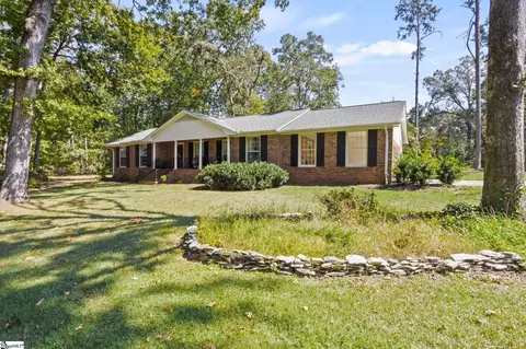 700 Bonanza Cir, Piedmont, SC 29673