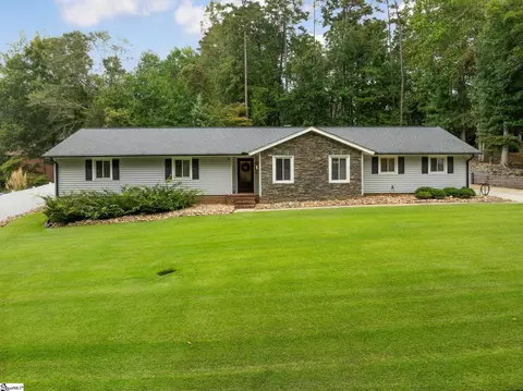 406 Huntington Rd, Easley, SC 29642