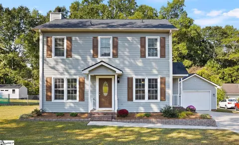 101 Meadowview Dr, Taylors, SC 29687