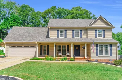113 Forrester Creek Dr, Greenville, SC 29607
