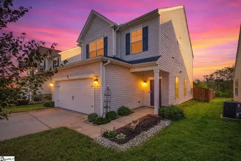 106 Ashborne Ln, Simpsonville, SC 29681
