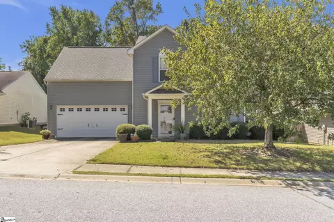 302 Garfield Ln, Simpsonville, SC 29681