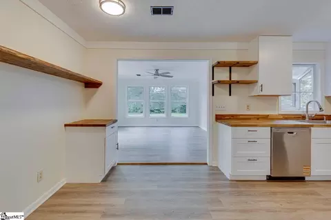 250 Mossie Smith Rd, Easley, SC 29642 photo 4