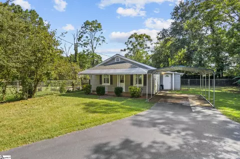 12 Kent Ln, Greenville, SC 29609