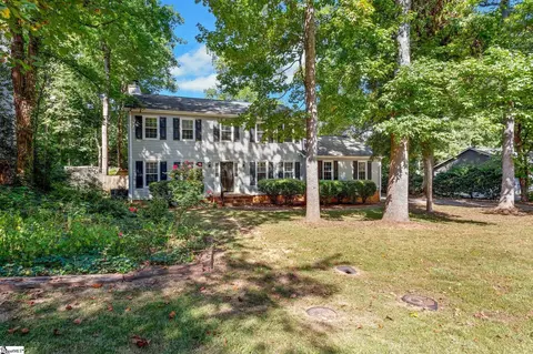 11 Tall Tree Ln, Taylors, SC 29687