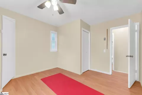 Bedroom - 112 Kellogg Ct, Pickens, SC 29671 photo 4 of 5