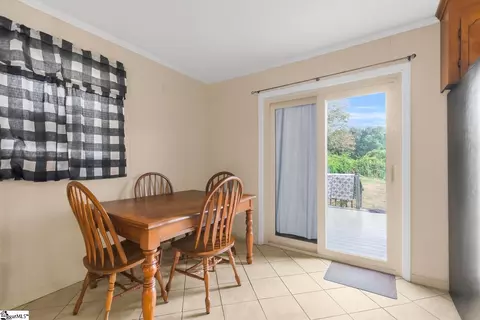 Dining - 112 Kellogg Ct, Pickens, SC 29671 photo 1 of 1