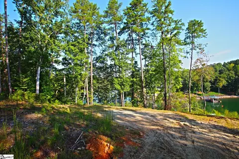 77 Harbor Pt, Seneca, SC 29672 photo 22