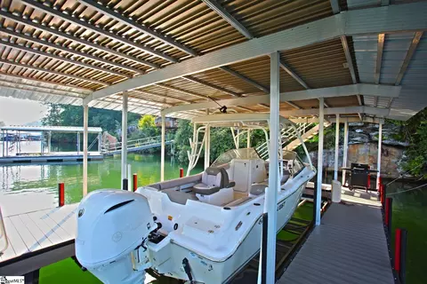 77 Harbor Pt, Seneca, SC 29672 photo 7