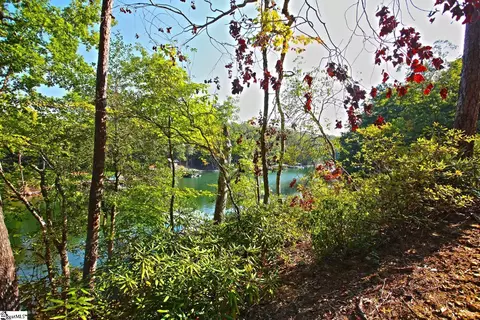 77 Harbor Pt, Seneca, SC 29672 photo 15