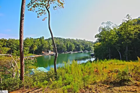 77 Harbor Pt, Seneca, SC 29672 photo 18