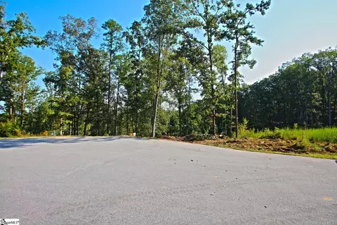 77 Harbor Pt, Seneca, SC 29672