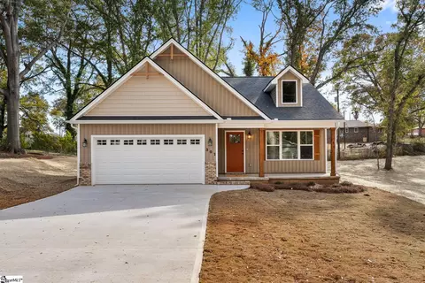 301 Elm Ave, Anderson, SC 29625
