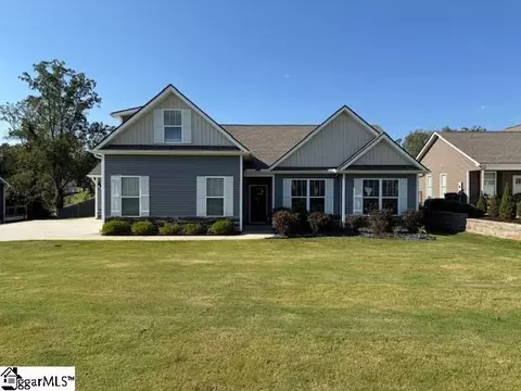 6 Judge Looper St, Travelers Rest, SC 29690