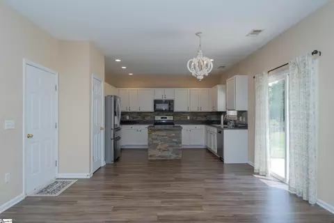 408 Chartwell Dr, Greer, SC 29650 photo 14