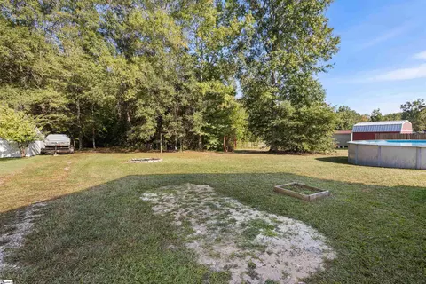 Exterior - 151 Lesley Rd, Pelzer, SC 29669 photo 7 of 8